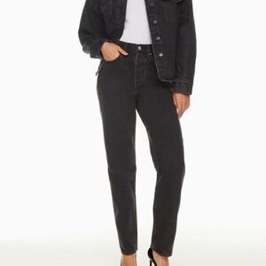 Aritzia Denim forum 90s straight jeans